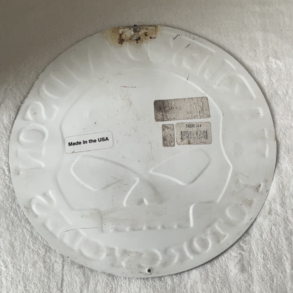 Harley-Davidson Black and Silver Skull Art & Decals Wall Decor - Picture 3 of 3